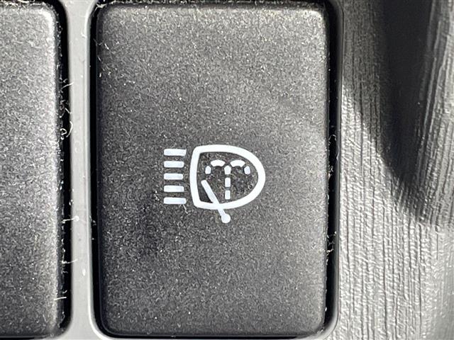 トヨタ プリウスα