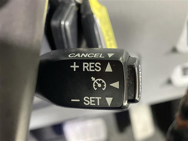 トヨタ プリウスα