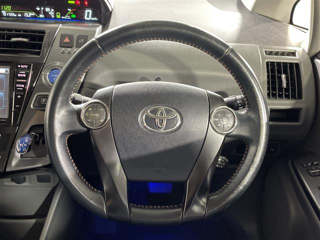 トヨタ プリウスα