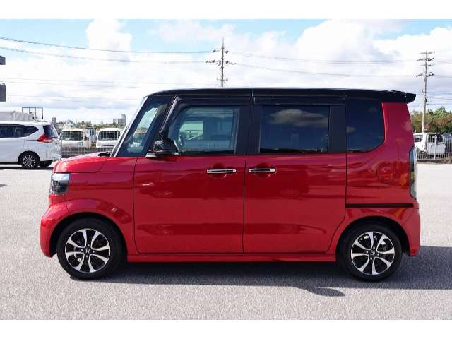 ホンダ N-BOX