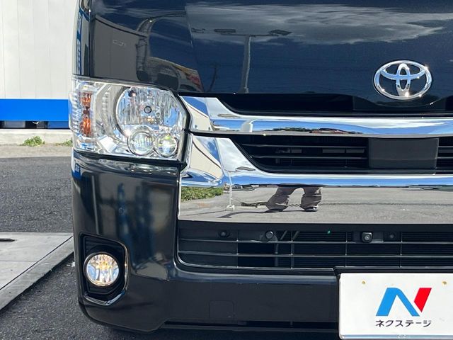 トヨタ ハイエース
