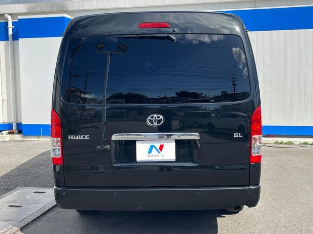 トヨタ ハイエース