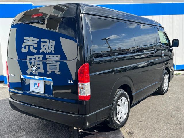 トヨタ ハイエース