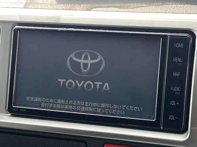 トヨタ ハイエース