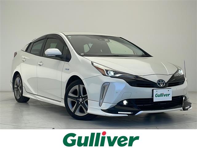 トヨタ プリウス