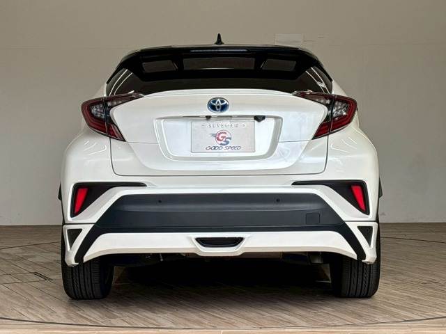 トヨタ C-HR