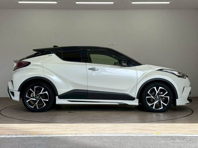 トヨタ C-HR