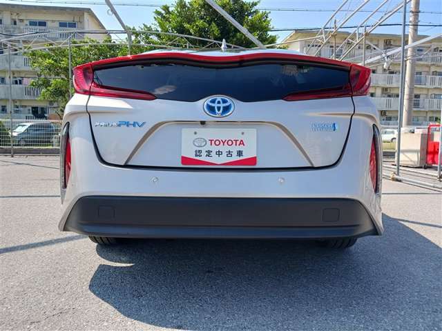 トヨタ プリウスPHV