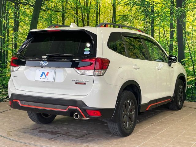 スバル フォレスター