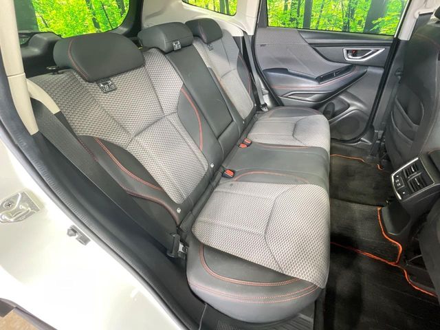 スバル フォレスター