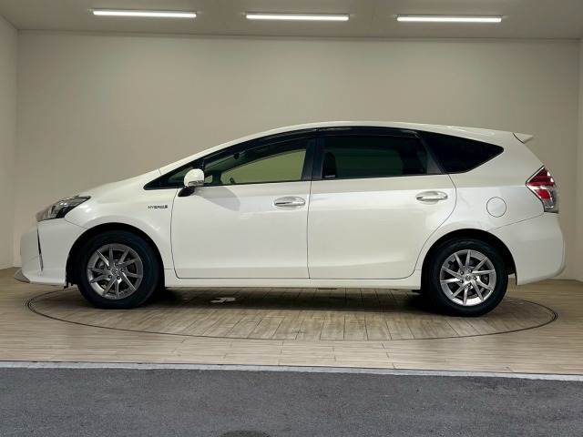 トヨタ プリウスα