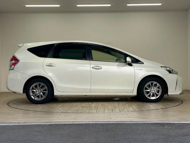 トヨタ プリウスα