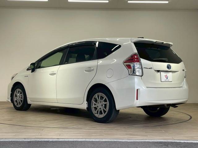 トヨタ プリウスα