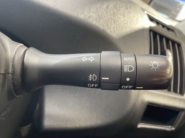 トヨタ プリウスα