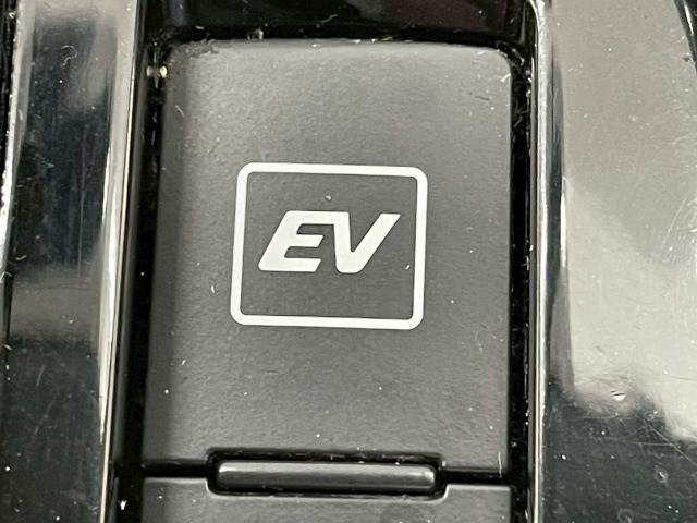 トヨタ プリウスα