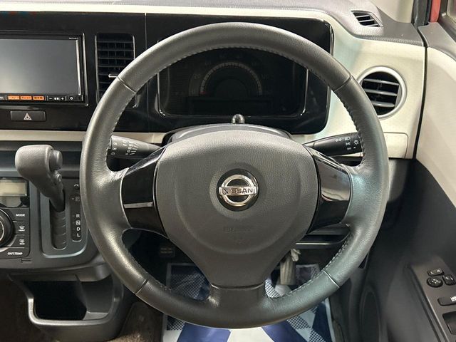 日産 モコ