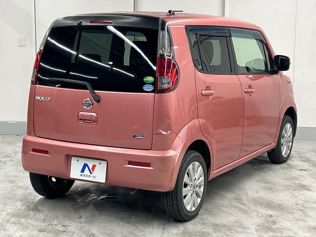 日産 モコ