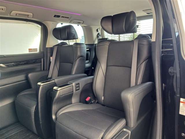 トヨタ アルファード