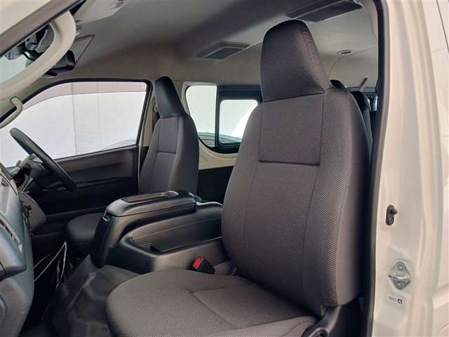 トヨタ ハイエース