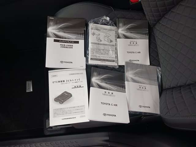 トヨタ C-HR