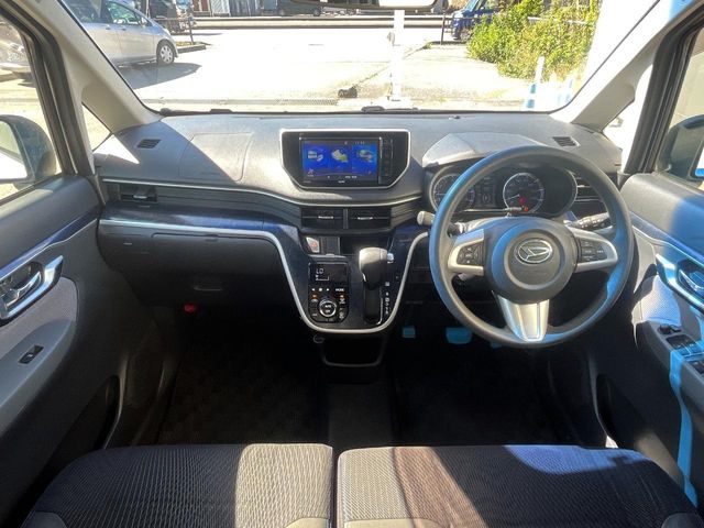 ダイハツ ムーヴ