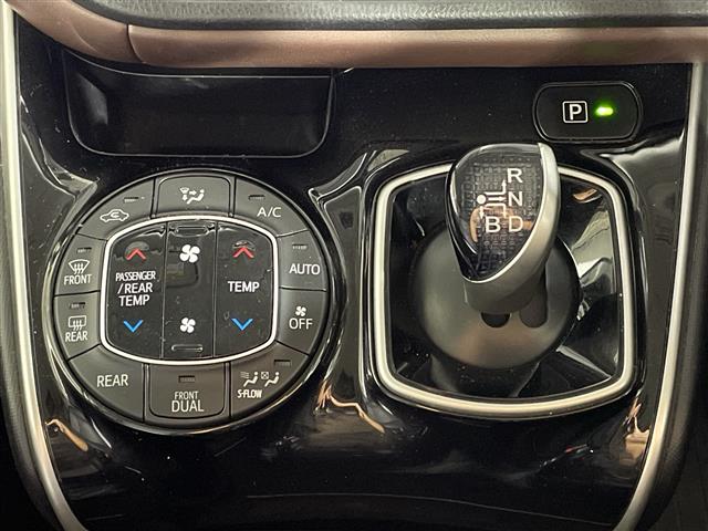 トヨタ エスクァイア