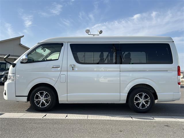 トヨタ ハイエース