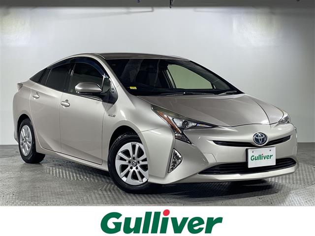 トヨタ プリウス