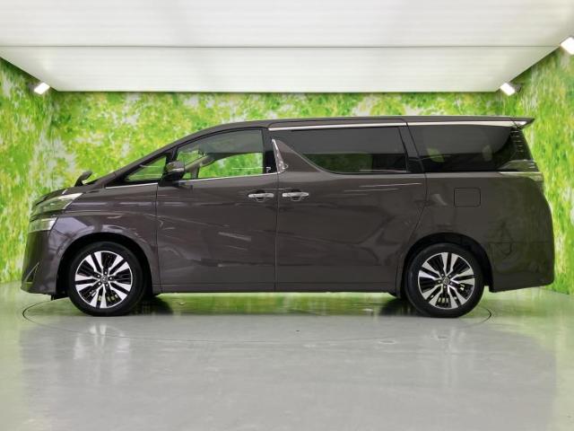 トヨタ ヴェルファイア