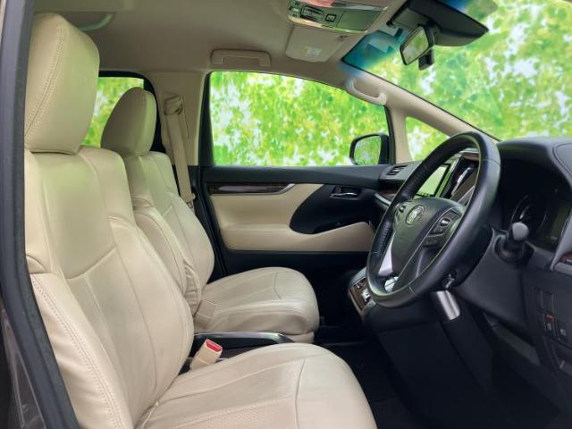 トヨタ ヴェルファイア