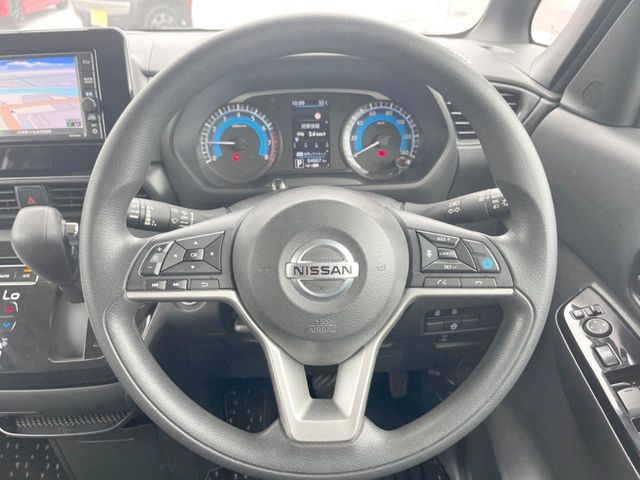 日産 ルークス