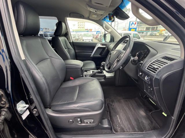 トヨタ ランドクルーザープラド