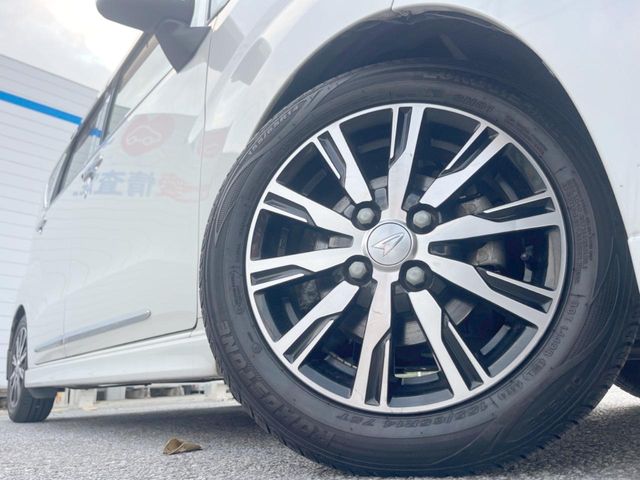 ダイハツ ムーヴ