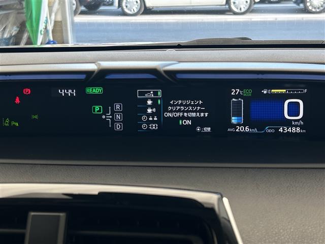 トヨタ プリウス
