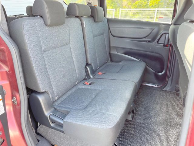 トヨタ シエンタ