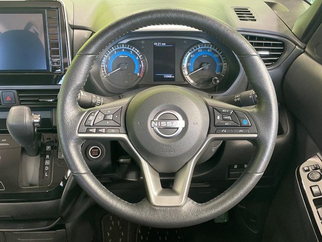 日産 ルークス