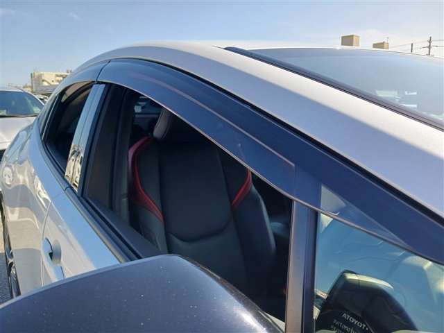 トヨタ プリウス