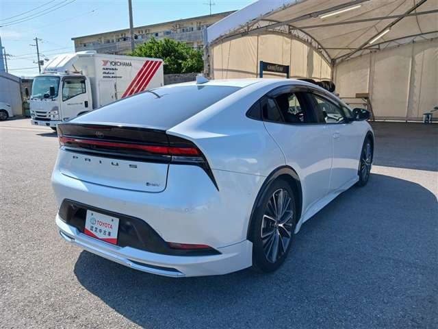 トヨタ プリウス