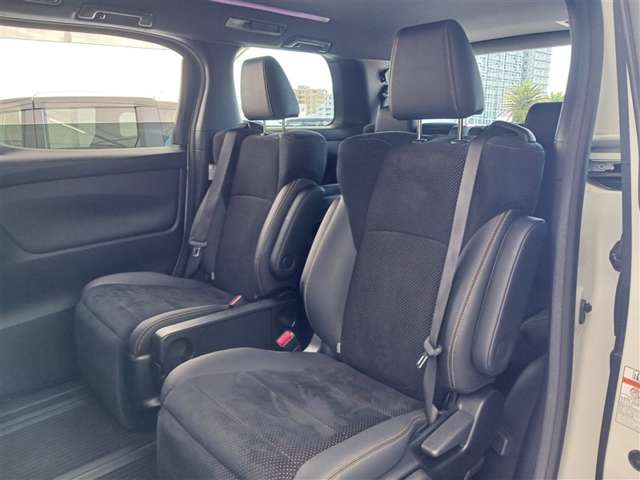 トヨタ アルファード