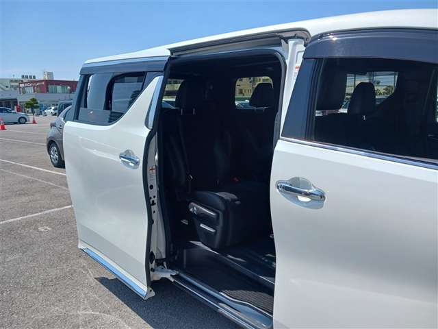 トヨタ アルファード