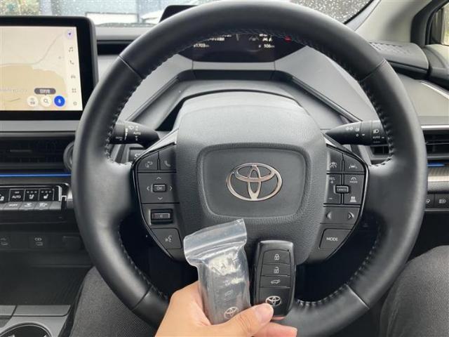 トヨタ プリウス