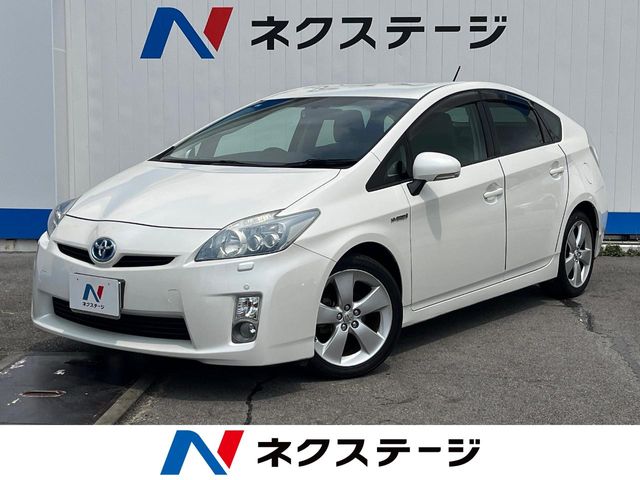 トヨタ プリウス