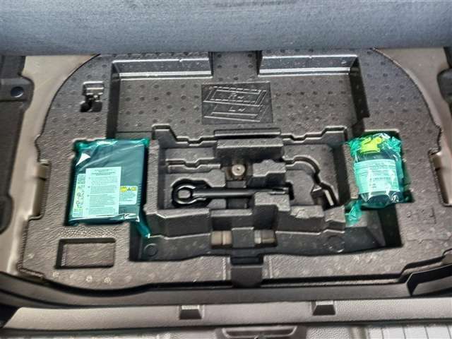 トヨタ カローラスポーツ