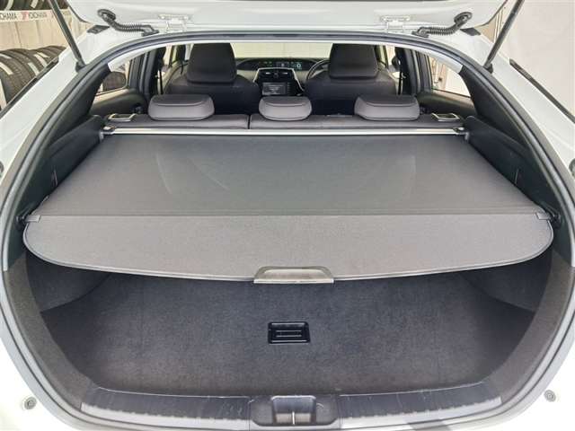 トヨタ プリウス