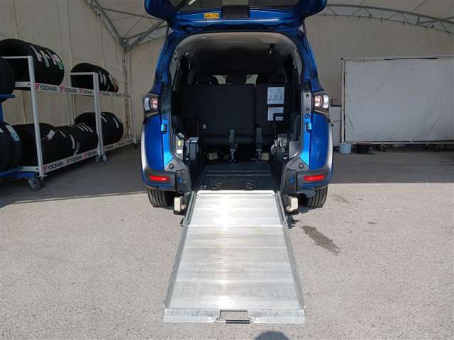 トヨタ シエンタ