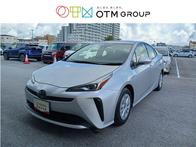 トヨタ プリウス