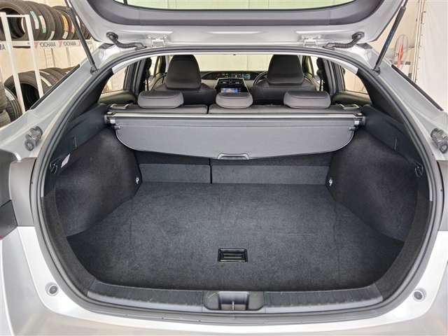 トヨタ プリウス