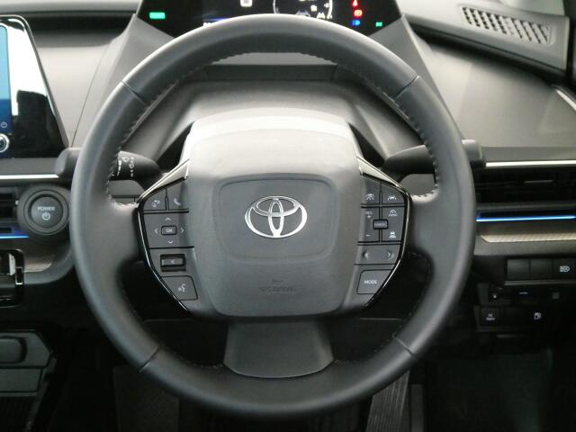 トヨタ プリウス