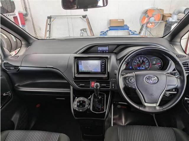 トヨタ ヴォクシー