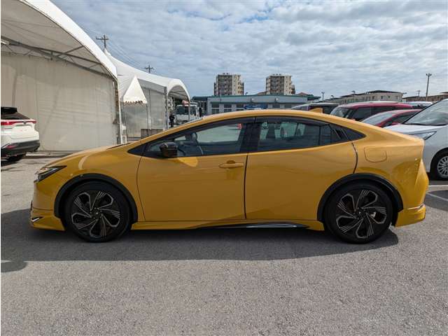 トヨタ プリウス